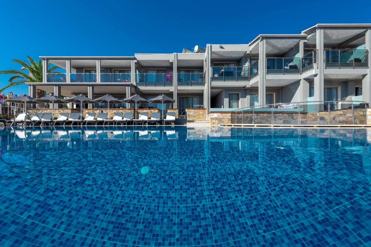 Dionysos Hotel & Suites Hanioti Luaran gambar