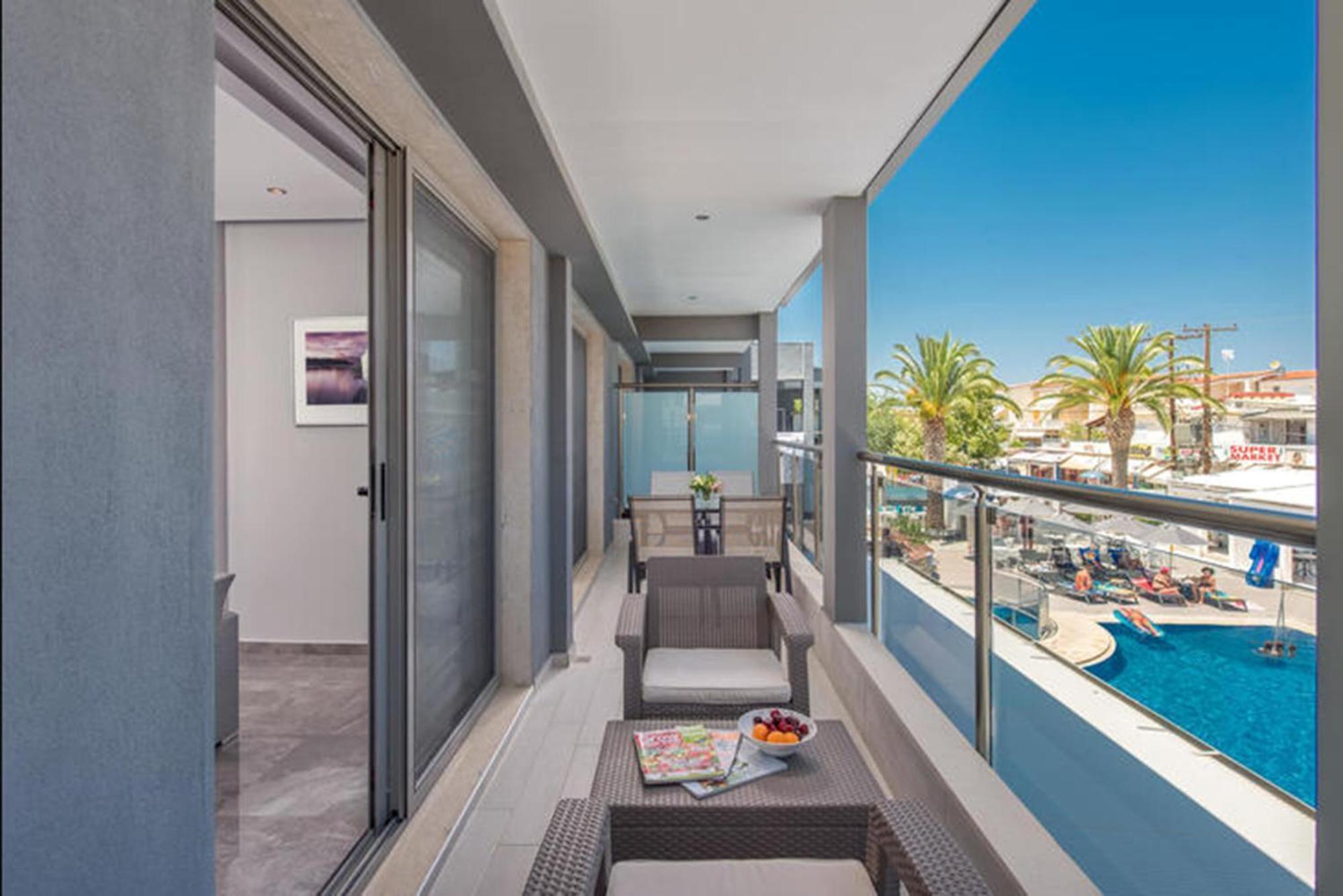 Dionysos Hotel & Suites Hanioti Luaran gambar
